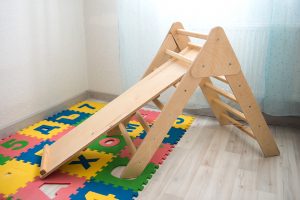 Triángulo Pikler plegable